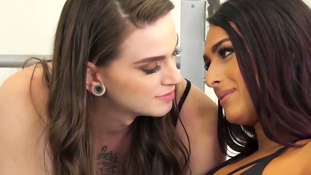 Sensual Kissing, Jenna Creed, Khloe Kay, Piercing, Shaving, Tattoo