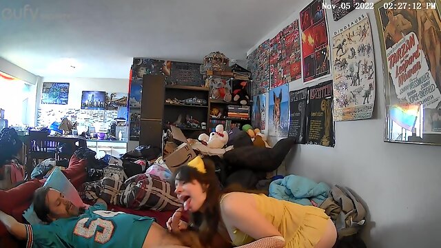 Service Kitty Takes Huge Cock Reverse Cowgirl Style Takes Cumshot On Face (ft. Justin Cider)