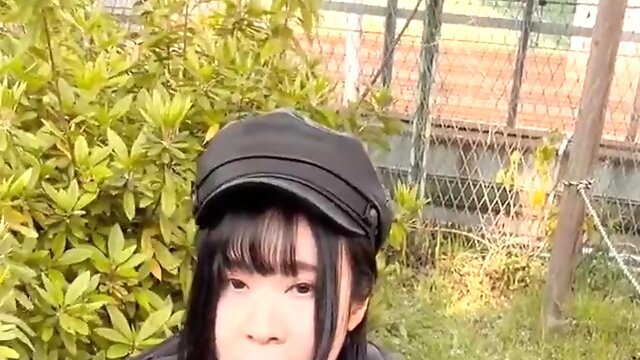 Japanese Shemale Amateur, Public Cumshot