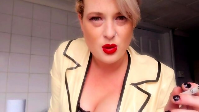 Miss Diana – Human Ashtray Pov – DIANA VON RIGG