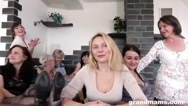 Grandmams - hd video