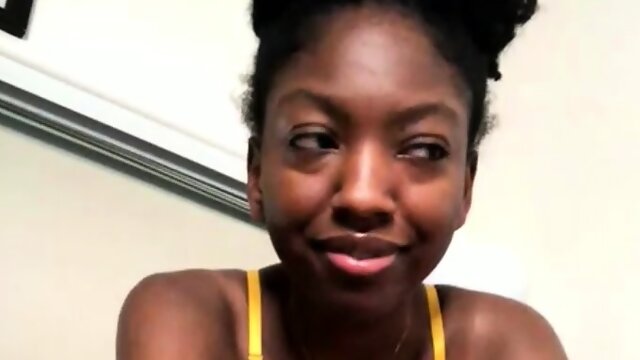 Amateur ebony Nela masturbates and screams