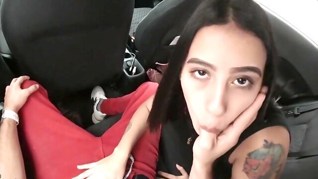 Horny Slut Sucks And Swallows Cum In The Car Before Arriving At The Hotel - Porn In Spanish