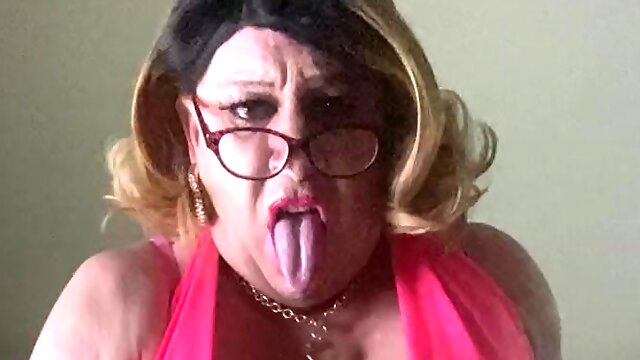 Crossdresser Handjob, Mature