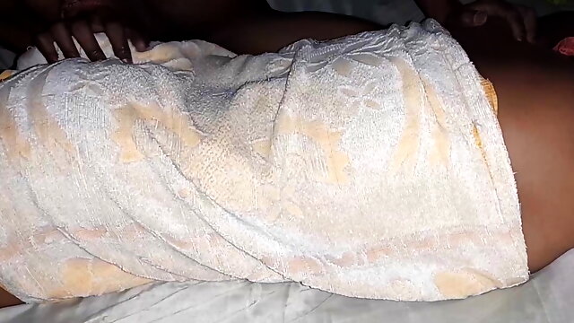 Massage ke bahane bhabi k sath sex kiya