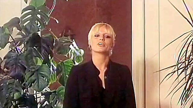 The return of the veuves - Brigitte Lahaie 2