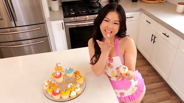 Asian teen has nothing under her apron to seduce a black sweet tooth