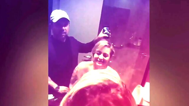 Transei com um novinho bombado que me fez gozar muito