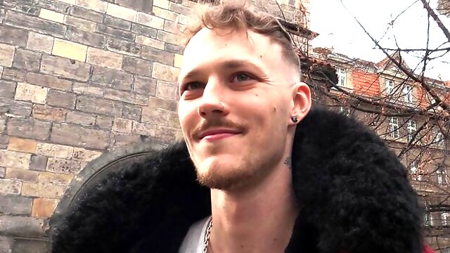 Non-professional Czech hottie with tats bouncing on a boner