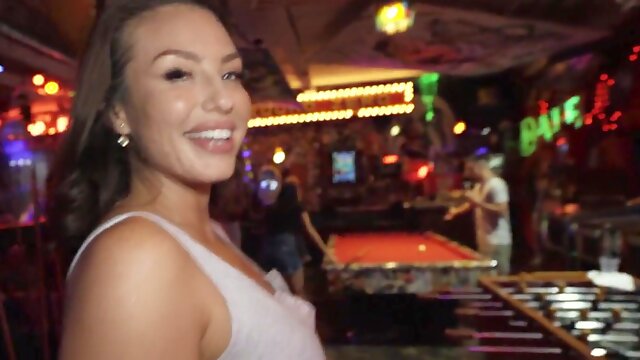 Intensive POV sex with MILF who prefers shagging during clubbing
