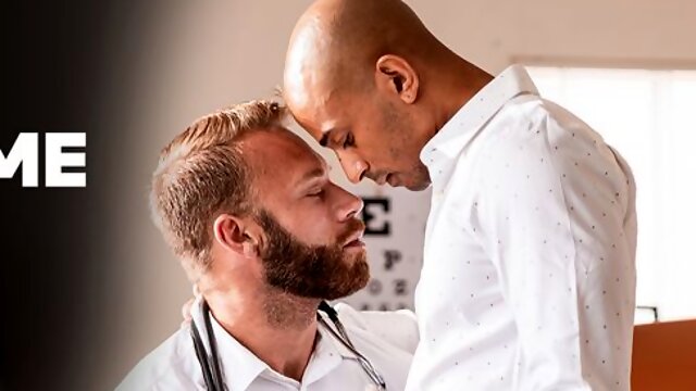 Gays Anatomy, Scene #01