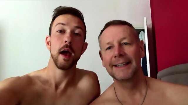 Mature Daddy Bear And Boy Sucking And Cumming (chat At End)
