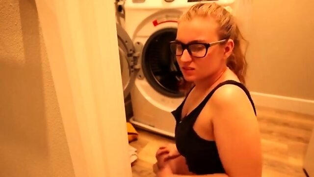 Jaybbgirl – Helping Your Sister With Laundry