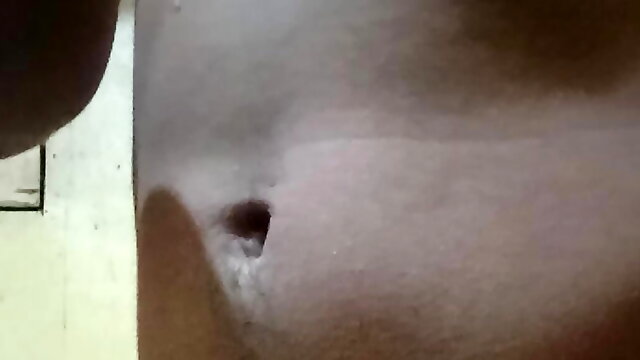 Filipina Ladyboy Cumming