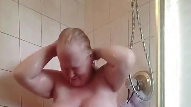 Granny Shower