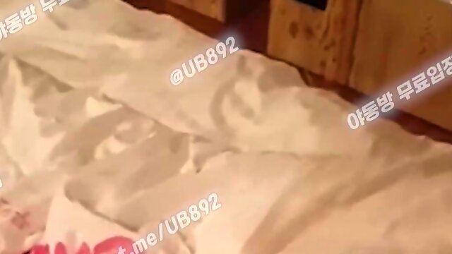 2043 묶어놓고 때리기 채찍 스팽 탐스런 엉덩이 풀버전은 텔레그램 UB892 온리팬스 트위터 한국 최신 국산 성인방 야동방 빨간방 Korea