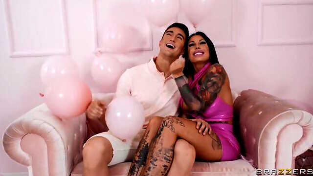 Tattooed brunette Jenna Swhite screwed in the doggy style