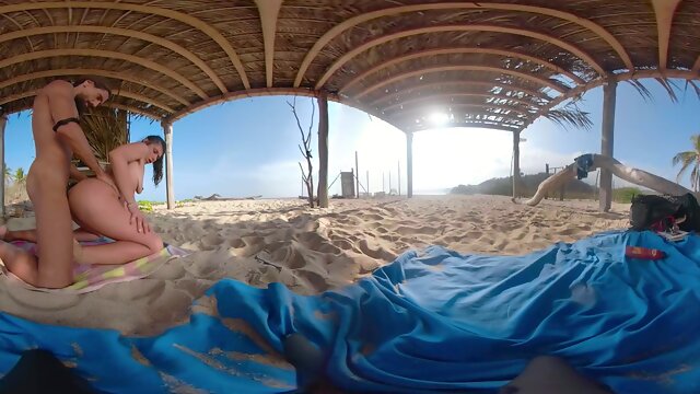 Fucking On The Lonely Beach In Mexico