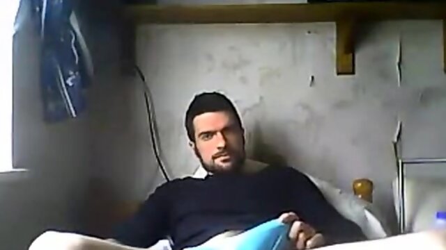 Str8 men bulge on cam