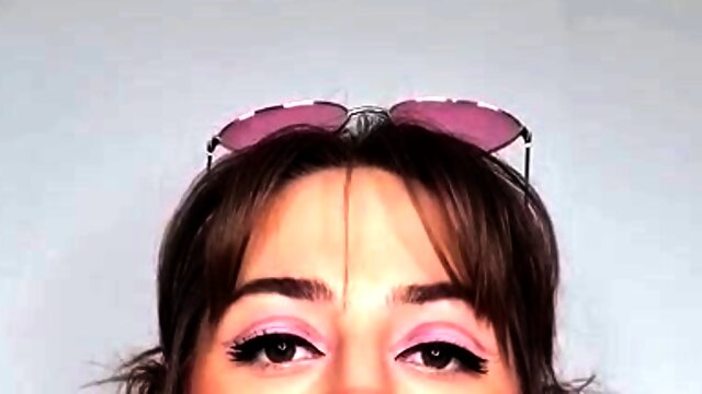 Madam President Cleo – CUMFREE JERKAHOLIC (CustomClip)