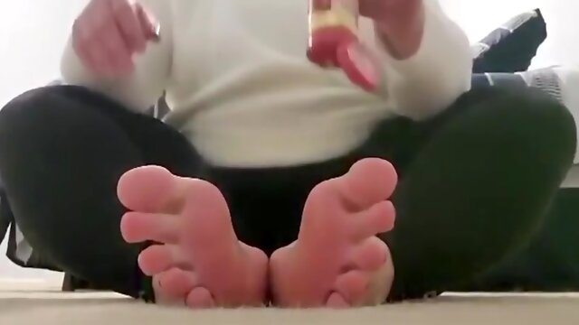 Solo Feet