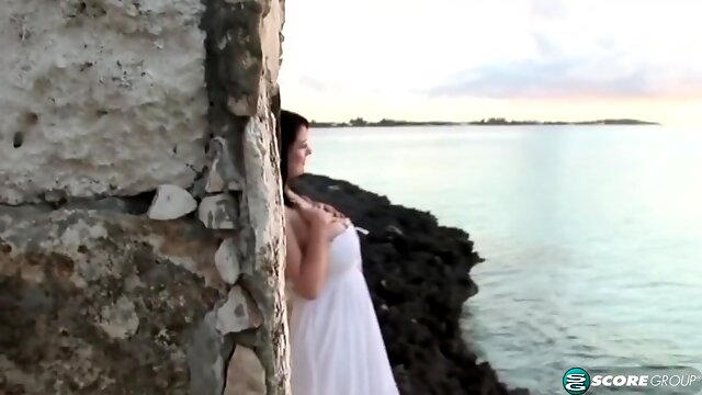 Lorna Morgan - Bahama Beauty
