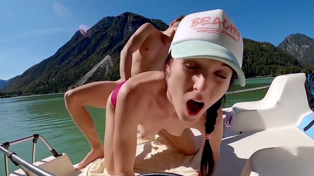Public Sex On Mountain Lake! Nudist Amateur And Creampie On Boat Mr Pussylicking