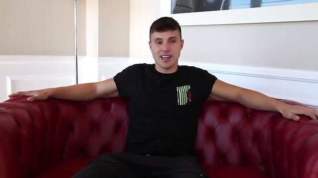 Hot Straight Guys Watch
