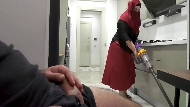 Caught Jerking Off While Watching My Huge Ass Hijab Stepmom. 5 Min