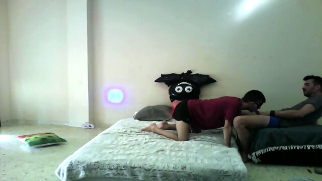 Big Bareback Fuck Using Toys And Covering Eyes !!