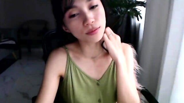 JUICY_KRISSY MFC nude cams