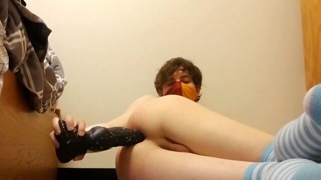 Twink Tries To Take Knot