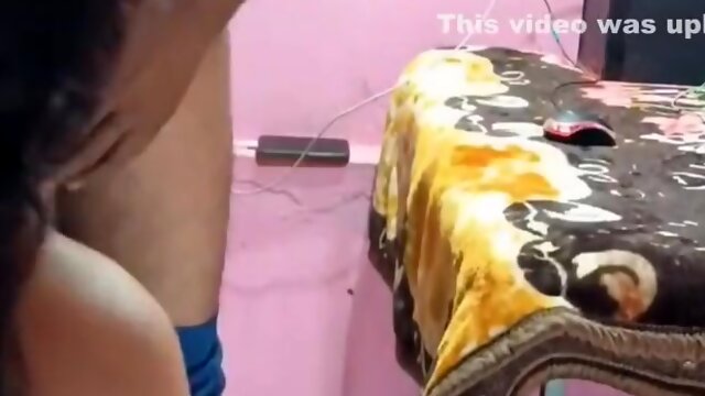 Desi Bhabhi Ne Apne Boyfriend Se Chodwaya