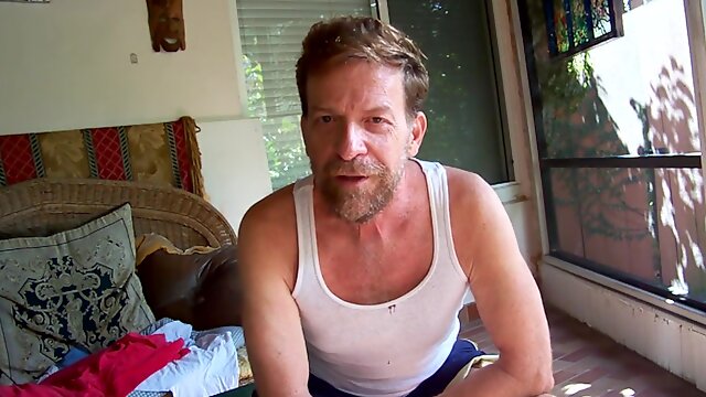 These Shorts Wont Stay Up By Hairyartist