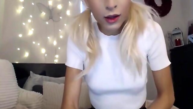 Zoe, Webcam