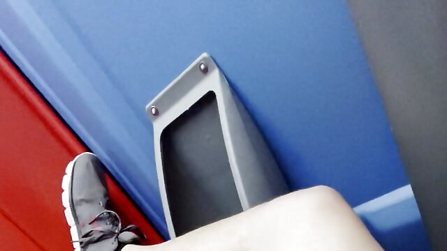 Gay Wichsen Solo Öffentlich