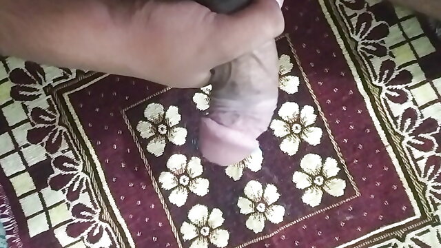 Indian male striper cum handjob video 