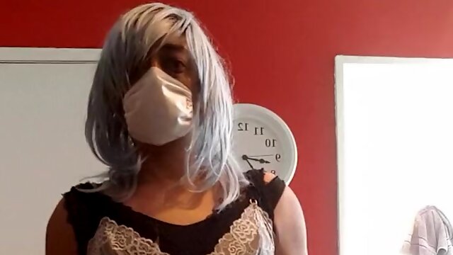 Crossdresser Dance