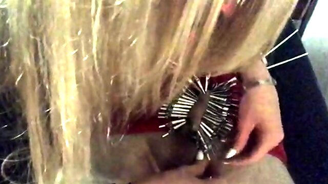 Lady Dark Angel UK - Adding Nasty Evil Crocodile Clips