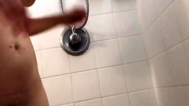 Жена В Душе