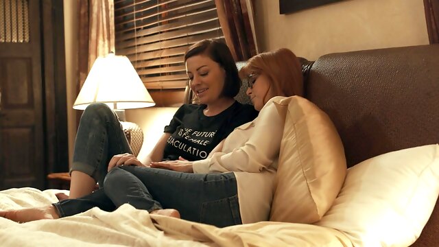 Redhead Penny Pax knows what makes Sovereign Syre happy