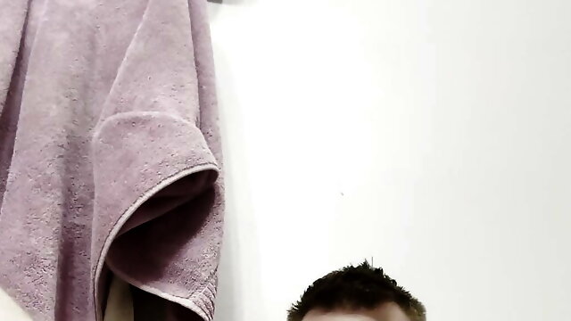 Hot Stud Slamming tight hole with massive dildo till cumshot