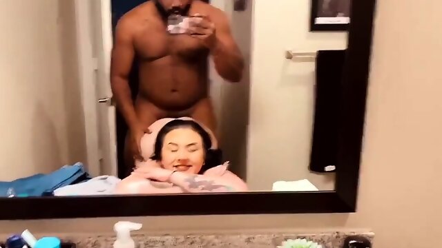 Pawg sucks and fucks bcc in front of the bathroom mirror