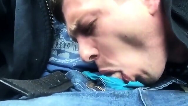 Car blowjob n swallow