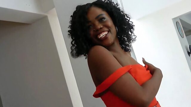 Cute Black Amateur Babe Tricked in Fake Model Audition Cumshot