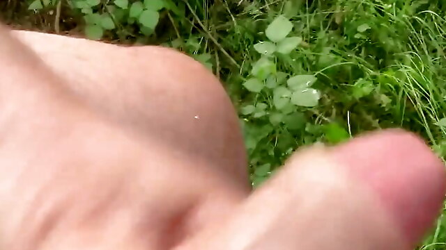 Schwul Handjob Outdoor