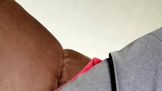 Swollen but hes working  