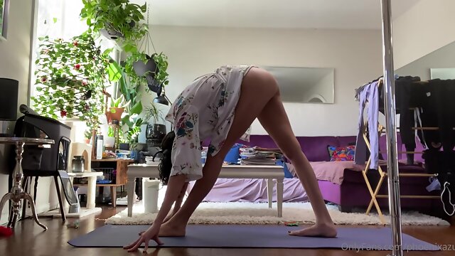 Yoga Solo Masturbation