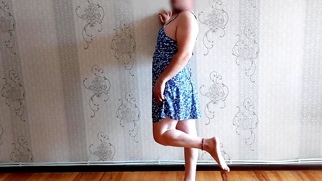 Crossdresser Dance, Young Femboy