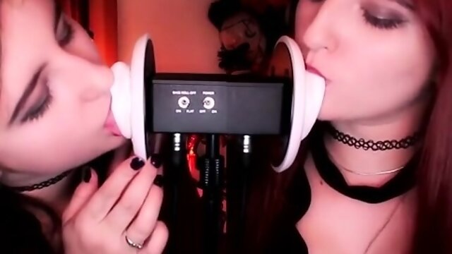 Aftynrose Asmr - Vampire & Werewolf Twin Ear Licking